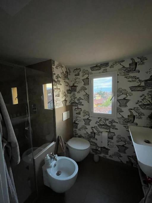 בולוניה Romantic Attic Room With Panoramic View מראה חיצוני תמונה