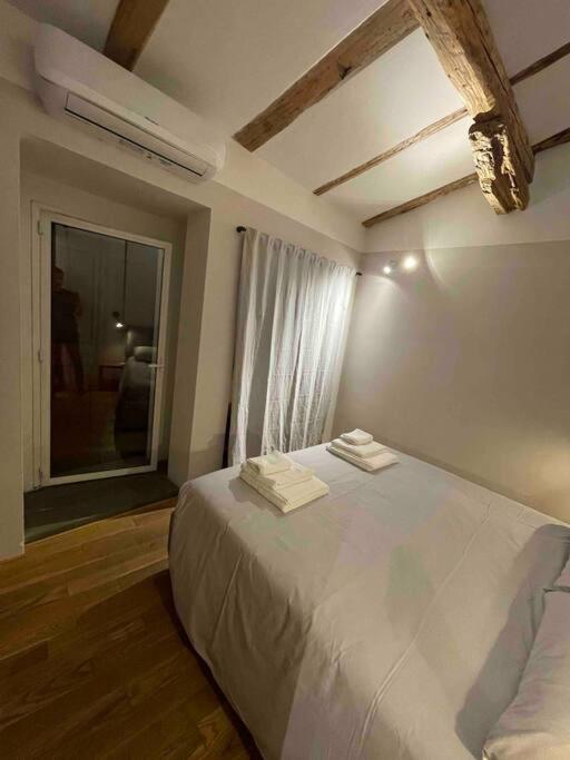בולוניה Romantic Attic Room With Panoramic View מראה חיצוני תמונה