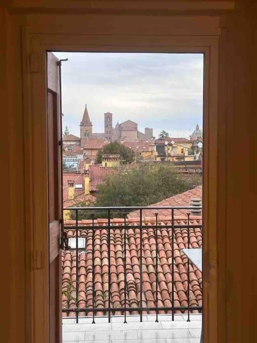 בולוניה Romantic Attic Room With Panoramic View מראה חיצוני תמונה